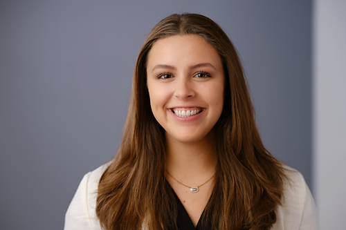 Photo of  Gina  Beyer